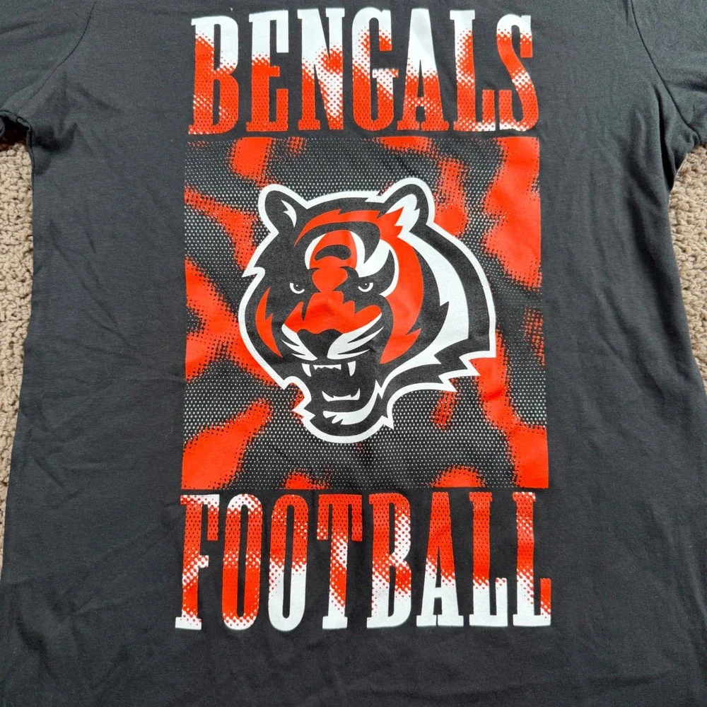 NFL Cincinnati Bengals Kids T-Shirt Black Graphic Tee Large 14/16 NWT sportswear